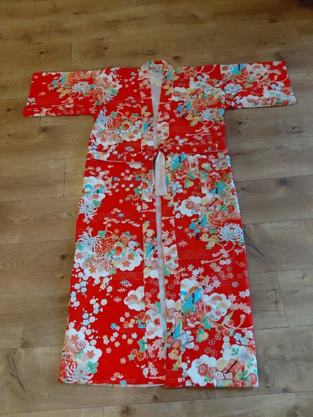Saks Fifth Avenue Vintage Kimono Robe Long Red Peony Large Japan